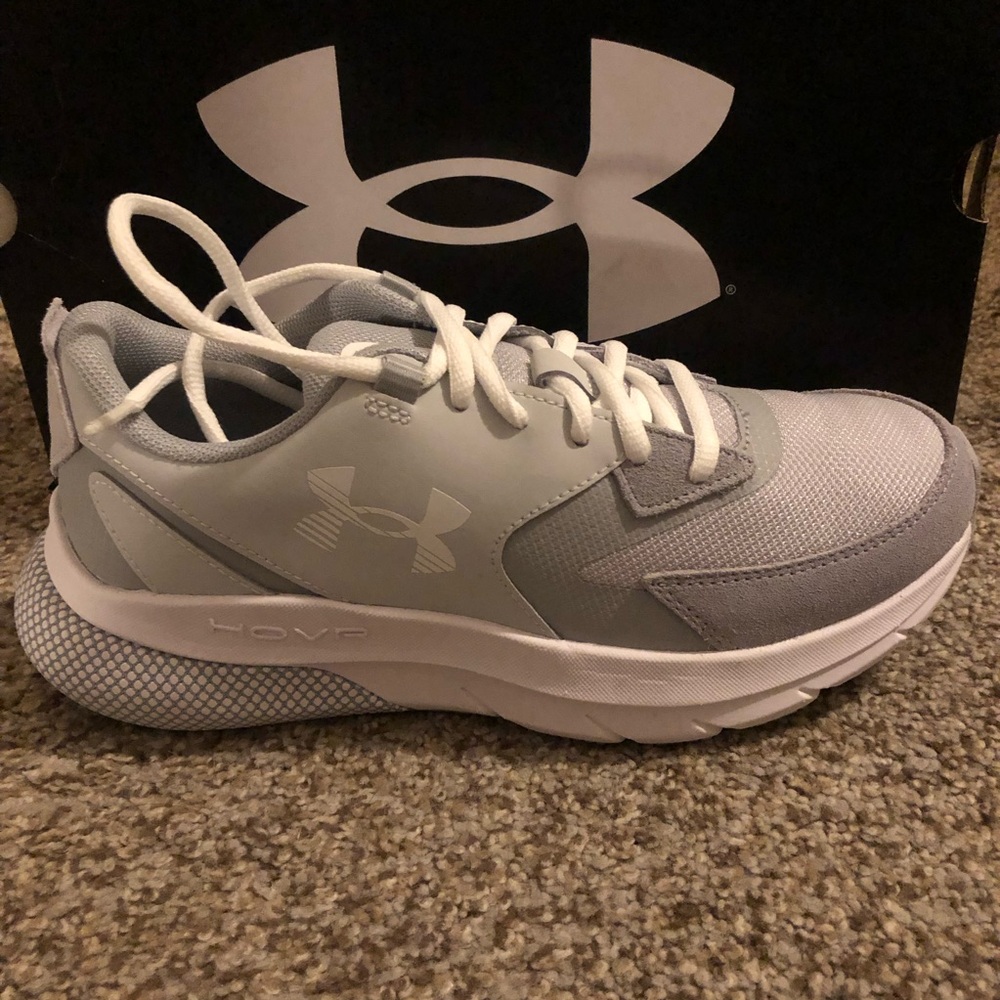 Under Armour Women’s HOVR Turbulence LTD Shoes 6.5